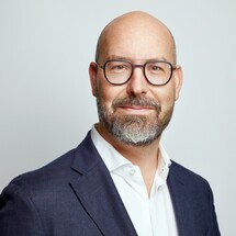 Mr. Rob van Coolwijk);